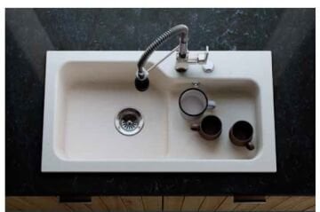 TEŞHİR MARMORİN AKO 800 1KO TEK GÖZLÜ DAMLALIKLI BEYAZ EVİYE